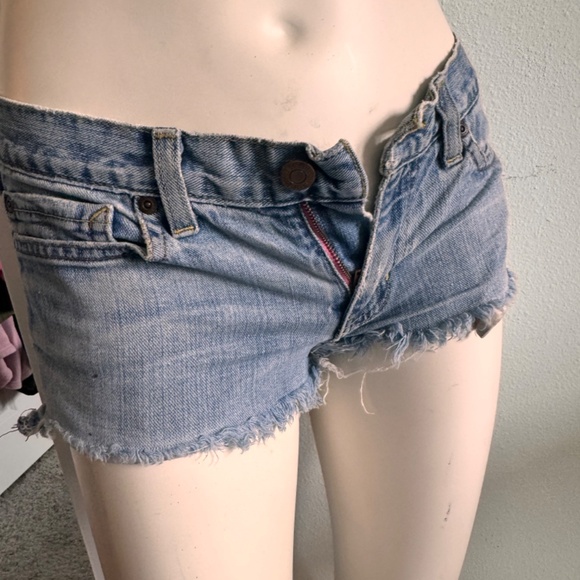 Abercrombie & Fitch Jean shorts - Picture 2 of 9
